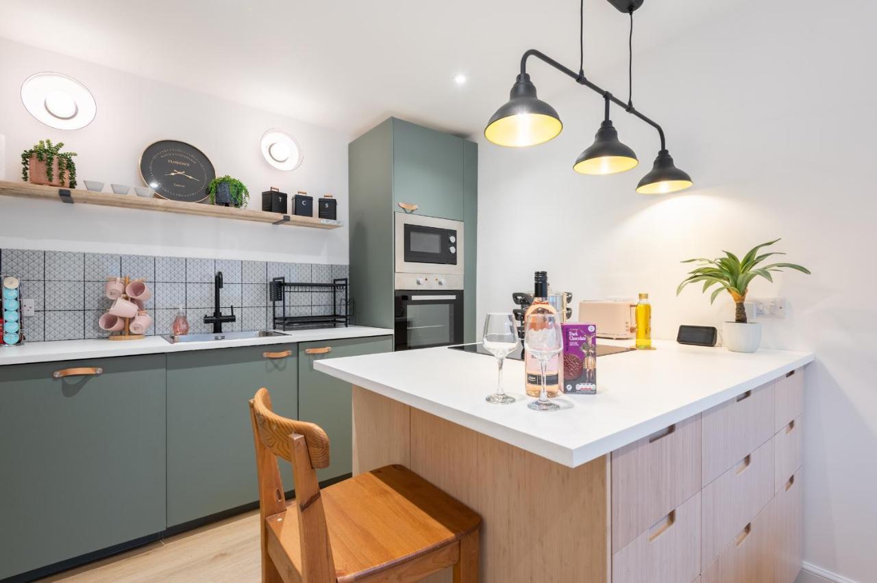 The Pinkish House - 4 Bed Home In The Town Centre Blairgowrie and Rattray Exterior photo